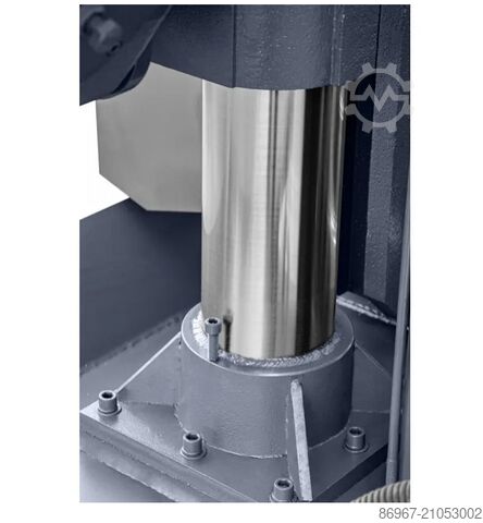 Automatischer Säulenschneider CORMAK H-500SA przecinarka taśmowa do metalu