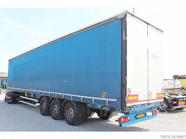 Semirimorchio aperto con telo merker semirimorchio centinato francese usato