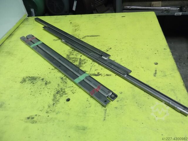 Zwaar uittrekbaar unbekannt 600/1215 mm