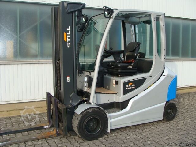 Heftruck STILL RX 60 - 35 L  TRIPLEX FREIHUB