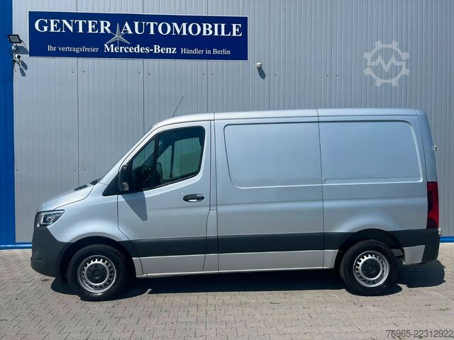 Furgoneta MERCEDES-BENZ Sprinter 314 AUTOMATIK NAVI DISTRONIC KAMERA LED