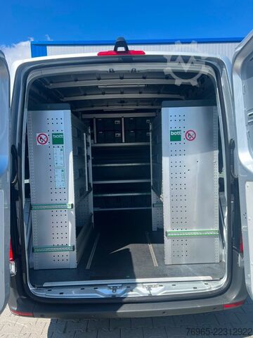 Furgoneta MERCEDES-BENZ Sprinter 314 AUTOMATIK NAVI DISTRONIC KAMERA LED