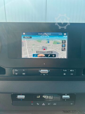 Furgoneta MERCEDES-BENZ Sprinter 314 AUTOMATIK NAVI DISTRONIC KAMERA LED