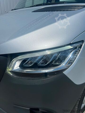 Furgoneta MERCEDES-BENZ Sprinter 314 AUTOMATIK NAVI DISTRONIC KAMERA LED