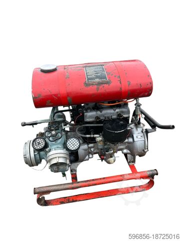 DDR TS8/8 motor pump, 800l/min, 28PS. Motopompa DDR