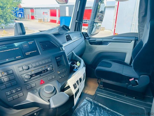 Biltransport lastbil MAN 26.440 6x2 mit Schwerlast-Ladebordwand Rampe