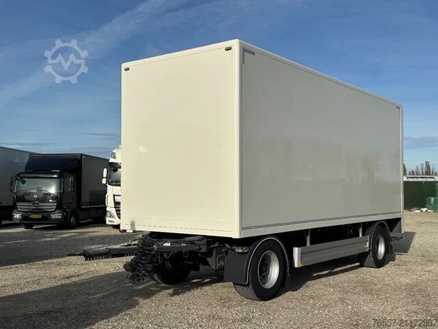  Pacton PACTON GESLOTEN AANHANGER MET LAADKLEP