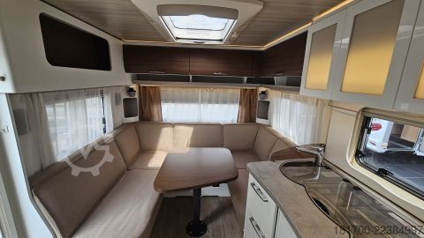 Campingvogn Hymer/Eriba Nova 530 Mover, Hubstützen,Arktis Paket
