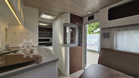 Campingvogn Hymer/Eriba Nova 530 Mover, Hubstützen,Arktis Paket
