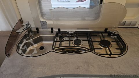 Campingvogn Hymer/Eriba Nova 530 Mover, Hubstützen,Arktis Paket