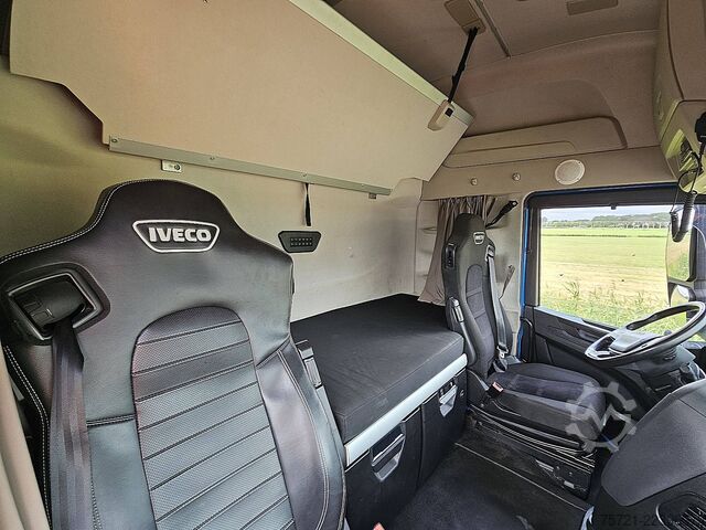 Estándar-SZM IVECO S-WAY AS440S49