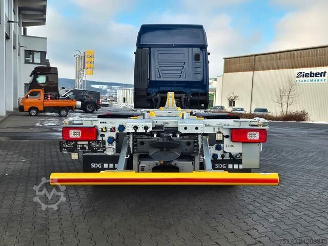 Chassis with cab Iveco S-Way AS260S50Y/FS CM 6x2 BDF Standklima 2xAHK