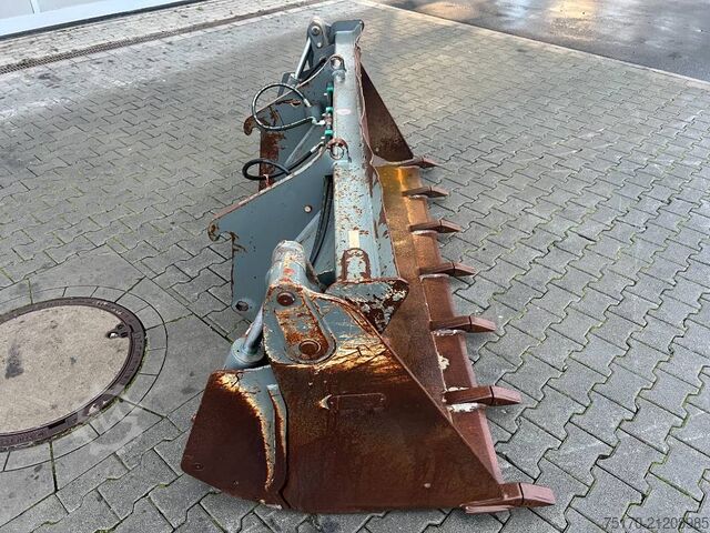 Standaard bak  Klappschaufel 4 in 1 Schaufel / Zettelmeyer / Volv