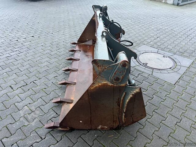 Standaard bak  Klappschaufel 4 in 1 Schaufel / Zettelmeyer / Volv