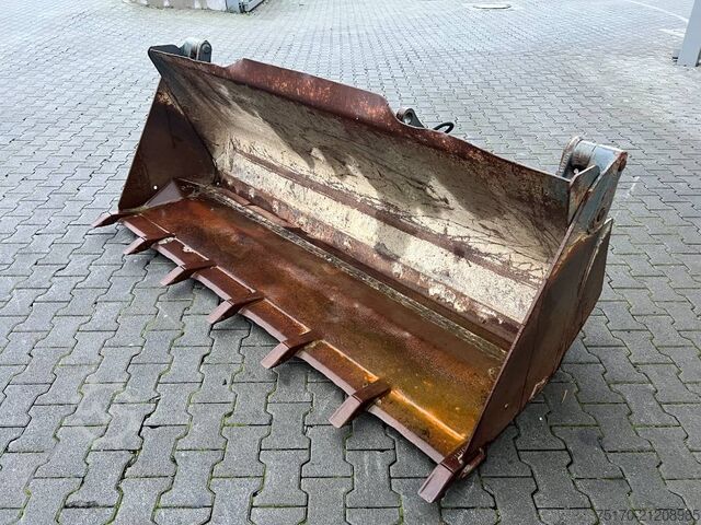 Standaard bak  Klappschaufel 4 in 1 Schaufel / Zettelmeyer / Volv