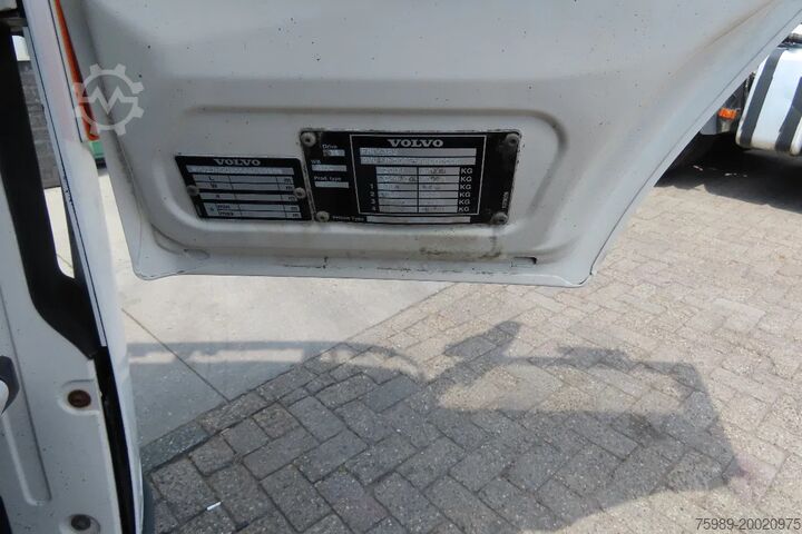 Chasis con cabina Volvo FM 12.380 8x4 FULL SPRING. 100% condition!