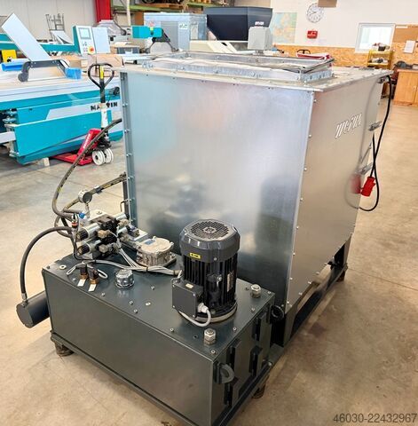 Briketpresse med transportsnegl WEIMA C 150