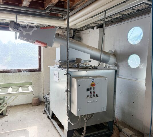 Briketpresse med transportsnegl WEIMA C 150