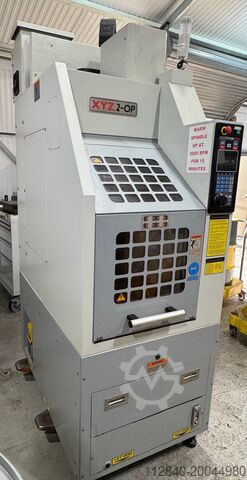 Centro de usinagem vertical XYZ 2-OP