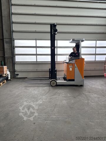 Carrelli retrattili Still FM-X12