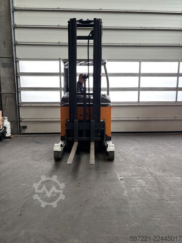 Carrelli retrattili Still FM-X12