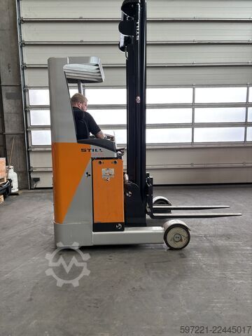 Carrelli retrattili Still FM-X12