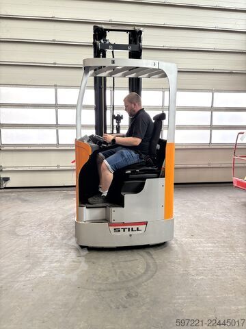 Carrelli retrattili Still FM-X12