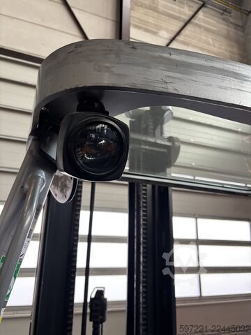 Carrelli retrattili Still FM-X14