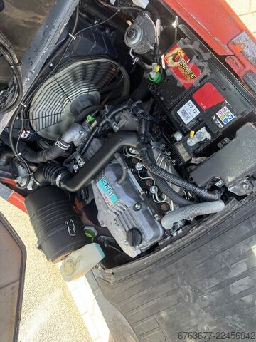 Toyota 02-8FDF25 Tripla 500 szabademelés / oldalmozgató / villapozícionáló Dízel 2014 TOYOTA 02-8FDF25 Triplo 500 Freelift / Sideshift / Vorkversteller Diesel 2014