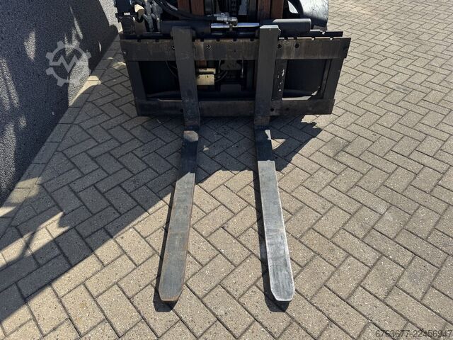  LINDE H30D-01 Triplo 465 Freelift / Sideshift / 4e Functie VW Diesel 2006