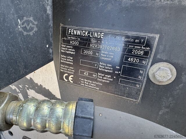  LINDE H30D-01 Triplo 465 Freelift / Sideshift / 4e Functie VW Diesel 2006