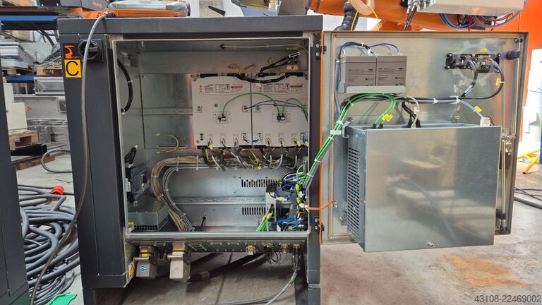 βιομηχανικό ρομπότ KUKA KR 210 R3100 ultra