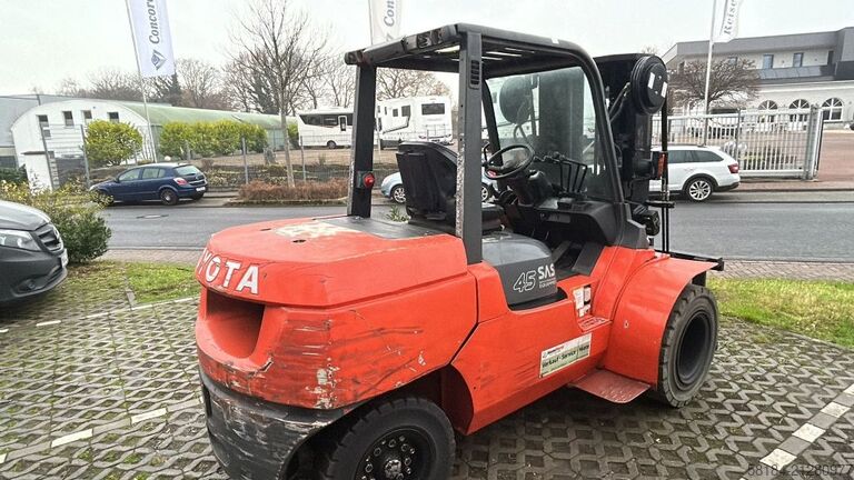 Diesel Forklift Toyota 42-7FD45