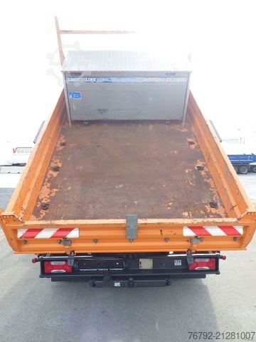 Three-way tipper van IVECO 70 C 18 DoKa/Kipper/Palfinger Kran/Greifer/2xAHK