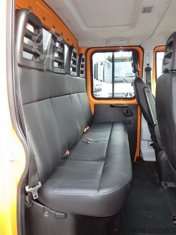 Three-way tipper van IVECO 70 C 18 DoKa/Kipper/Palfinger Kran/Greifer/2xAHK