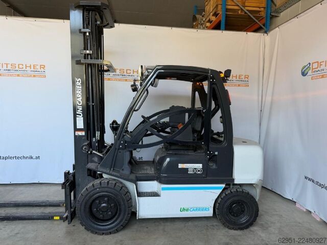 Diesel vorkheftruck UniCarriers YG1D2A30Q