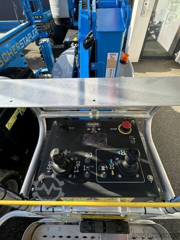 Scharnierend telescopisch platform Genie Z 33/18