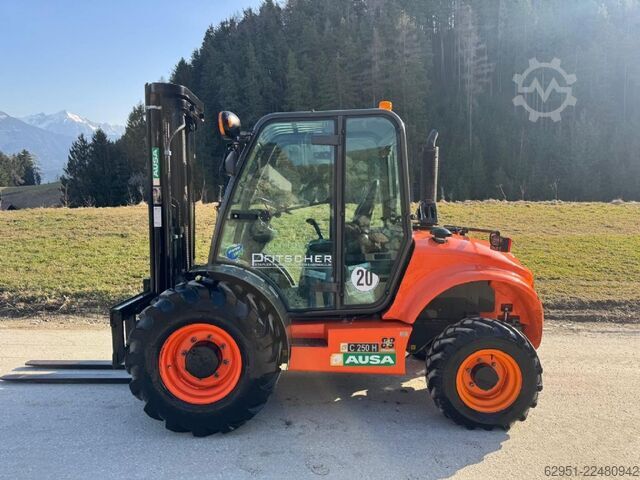 Terreinheftruck Ausa C250 H X4