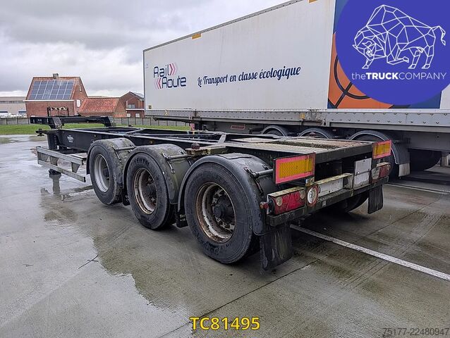 Containervervoer Turbos Hoet Tank chassis Gooseneck
