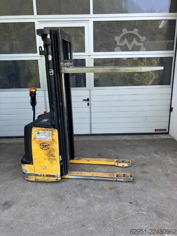 Handmatige stapelaar OM CL 10,5AC