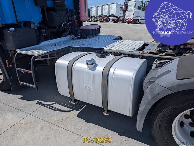 Standaard-SZM DAF CF 85 440