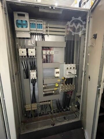 Hydraulische pers met 500 ton perskracht Schuler Hydrap HPDZb 500 -2400/1300