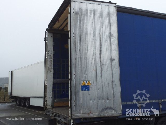 Nyitott ponyvás félpótkocsi Schmitz Cargobull Semitrailer Curtainsider Standard