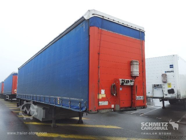 Nyitott ponyvás félpótkocsi Schmitz Cargobull Semitrailer Curtainsider Standard