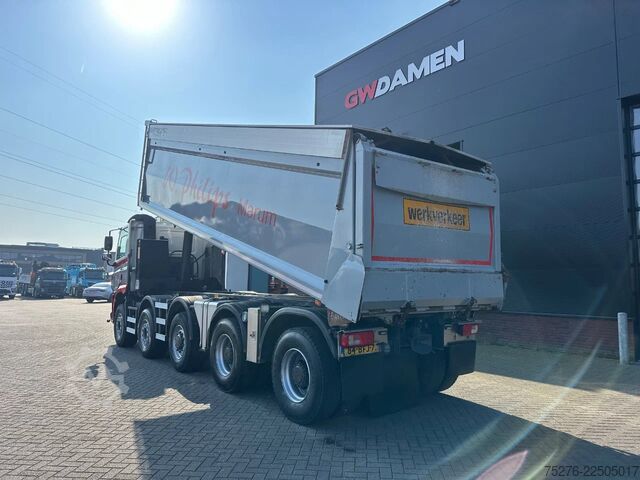 Skraldevogn Ginaf X6 5250 CSE 10x4 Hyva kipper 28 m3 Euro 6