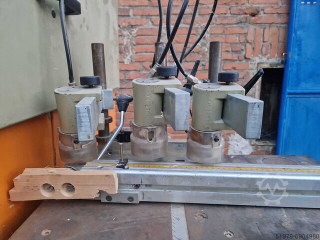 Ablakszerkezet szögrendszer központ SCM Multiflex + Vivaldi EU68mm