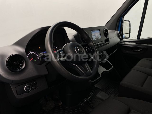 Yüksek tavanlı panelvan MERCEDES-BENZ Sprinter 317 Aut.*Maxi-Superhochdach* LED+AHK 3,