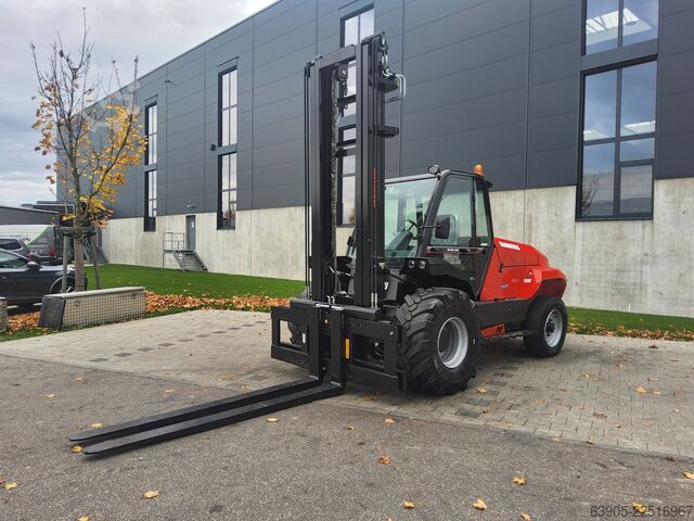 Chariot élévateur tout-terrain Manitou M 70-2