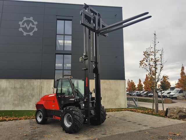 Chariot élévateur tout-terrain Manitou M 70-2
