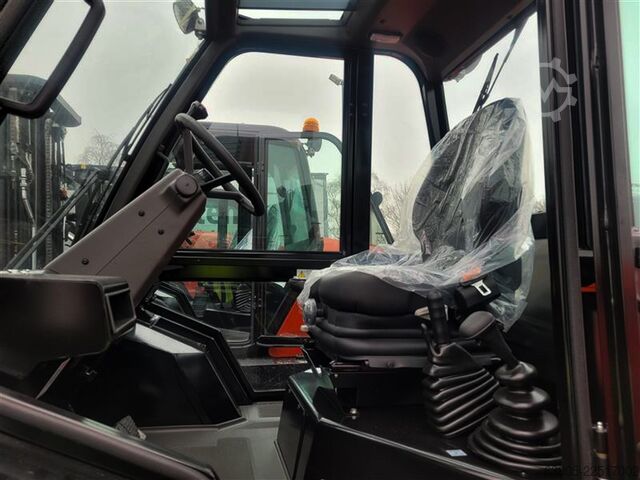 Empilhadeira todo-o-terreno Manitou M 50-4 D